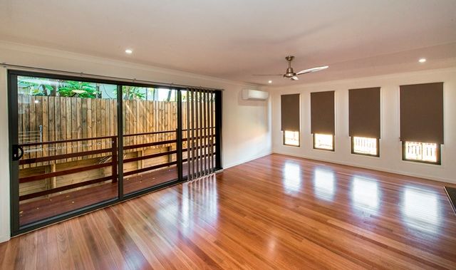 2/77 Livingstone Street, BERSERKER, QLD 4701
