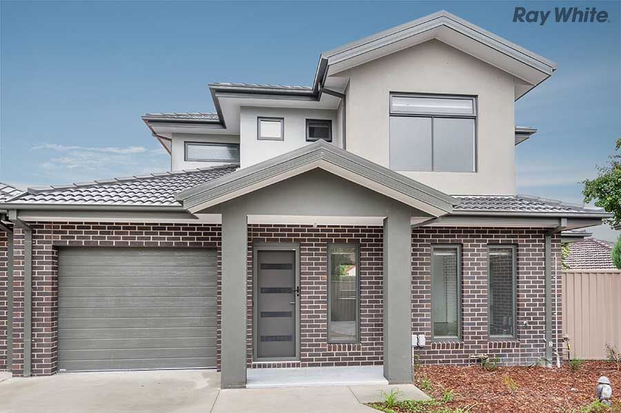 2/5 Heysham Place, KEILOR DOWNS, VIC 3038