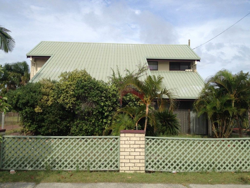 102 Nicklin Way, Warana, QLD 4575