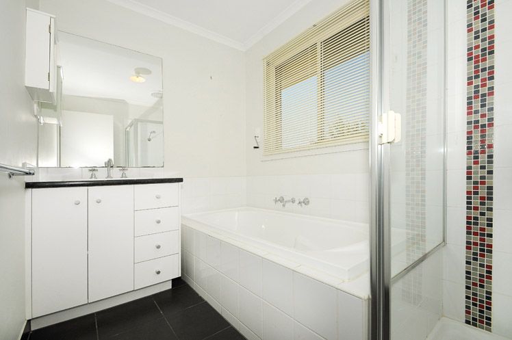 14 triumph Way, Skye, VIC 3977