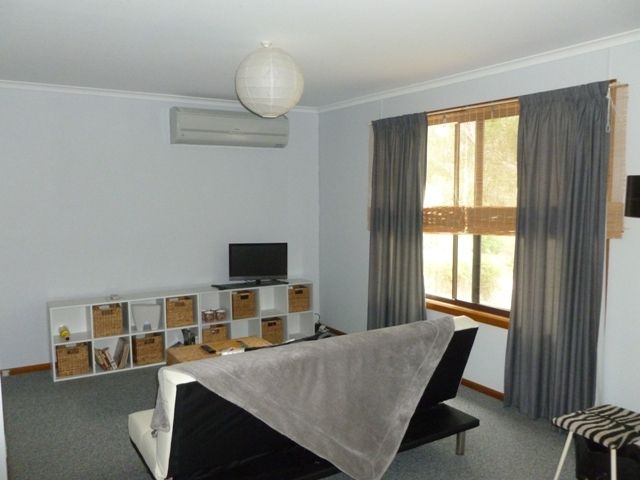26 Strickland Street, Clare, SA 5453