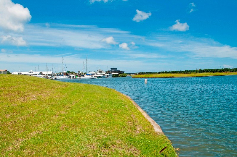 2630 Virginia Drive, HOPE ISLAND, QLD 4212