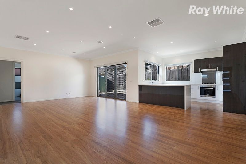 3/2 Burton Court, Bayswater, VIC 3153
