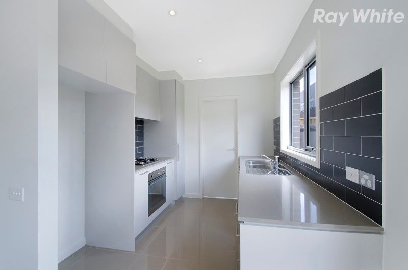48 Grove Way, Wantirna South, VIC 3152