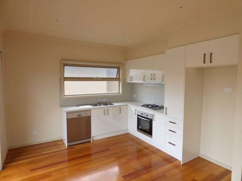 4/13 Elsey Road, Reservoir, VIC 3073