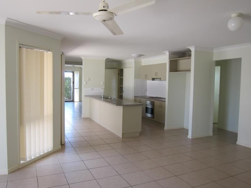 6 Atlantic Place, WARNER, QLD 4500
