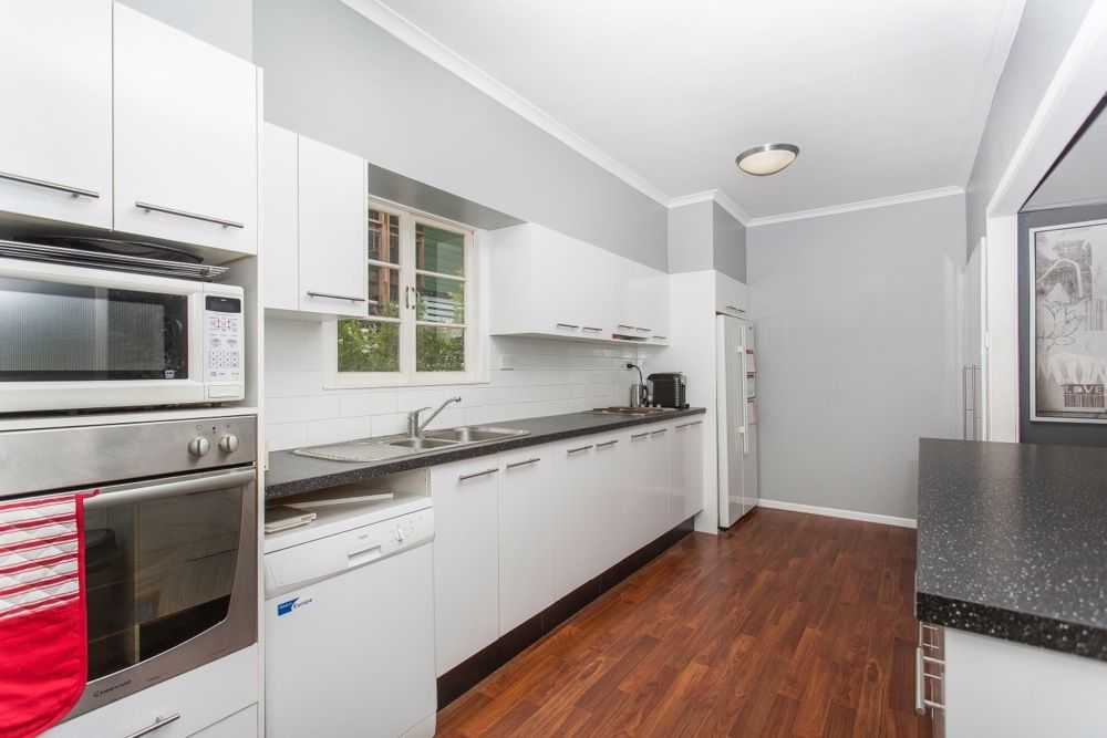 15 Merchiston Street, Acacia Ridge, QLD 4110