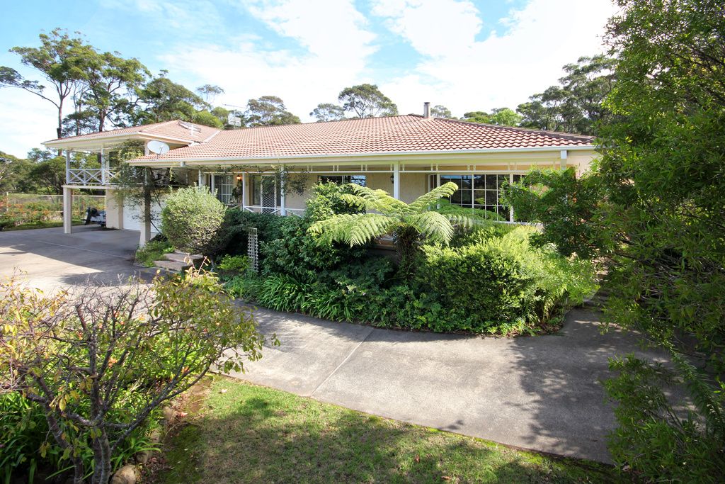 8 Nicholas Grove, ROSEDALE, NSW 2536