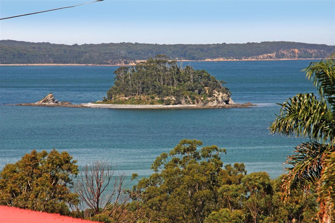 26 Derribong Avenue, Catalina, NSW 2536