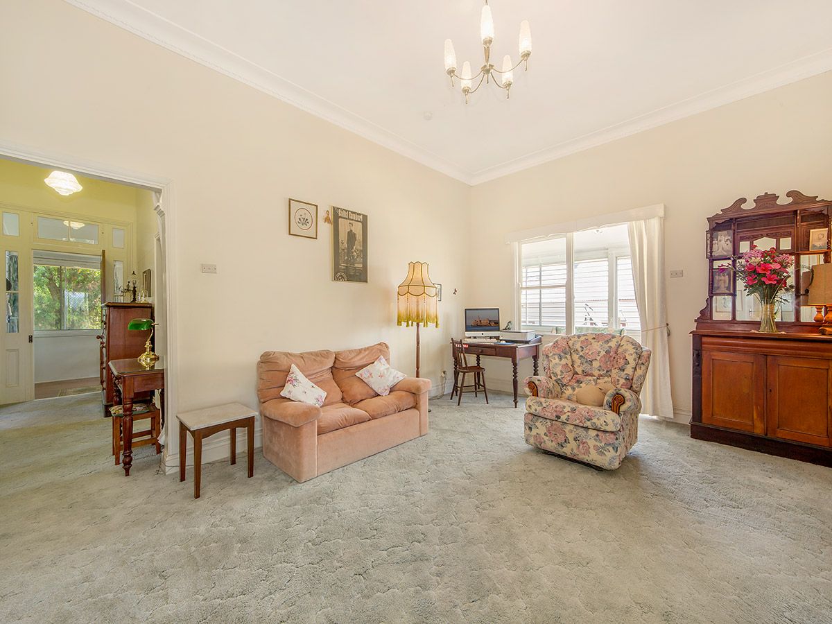 8 Esyth Street, Girards Hill, NSW 2480