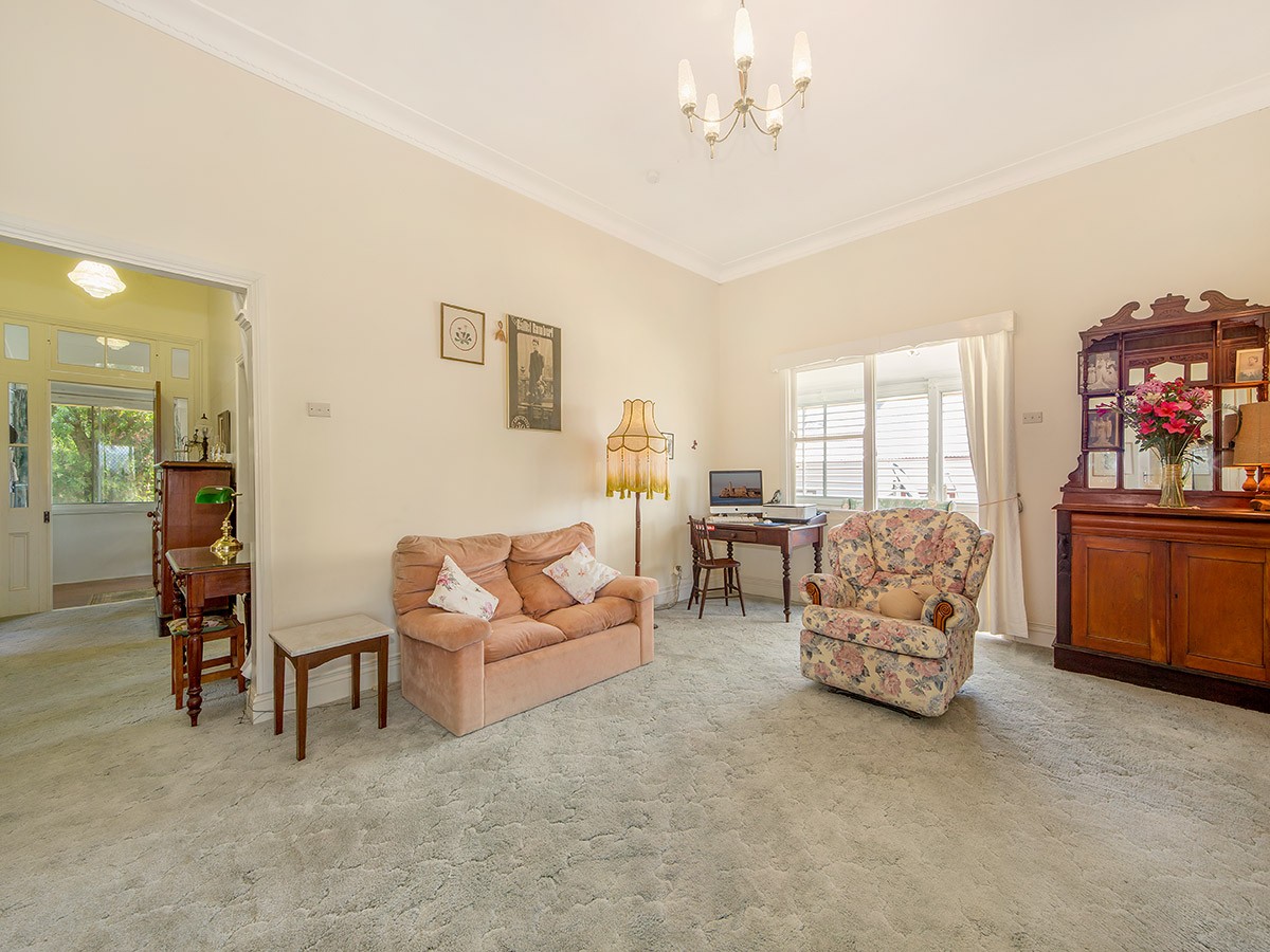 8 Esyth Street, Girards Hill, NSW 2480