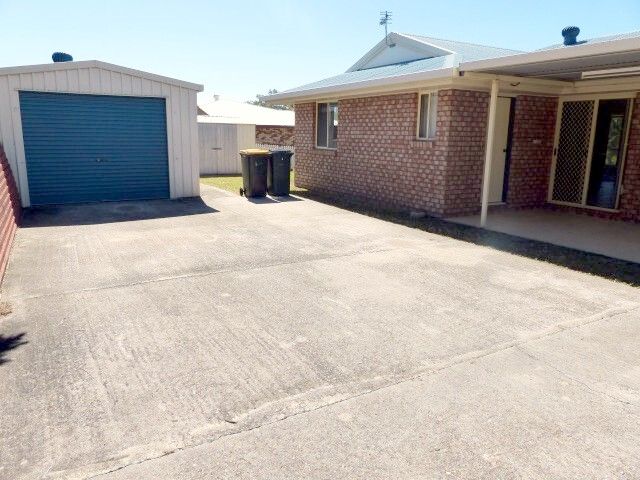 2 Orlando Place, New Auckland, QLD 4680