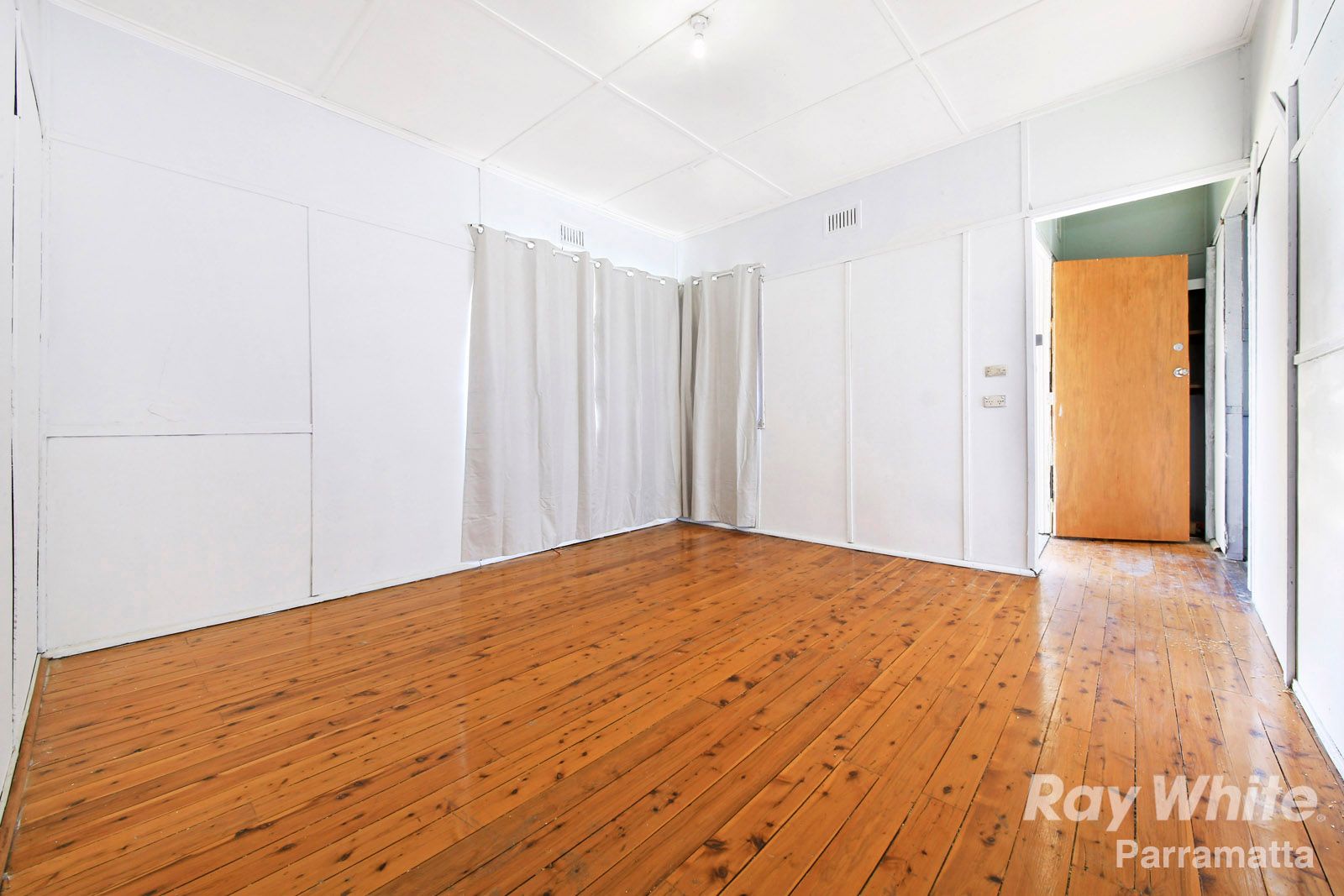 73 Carinya Avenue, St Marys, NSW 2760