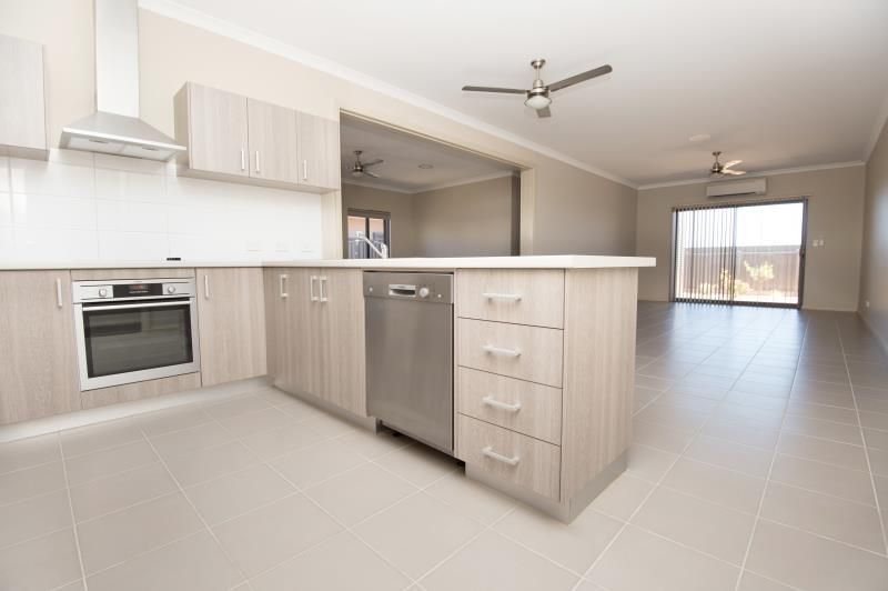 17 Bowerbird Drive, Nickol, WA 6714