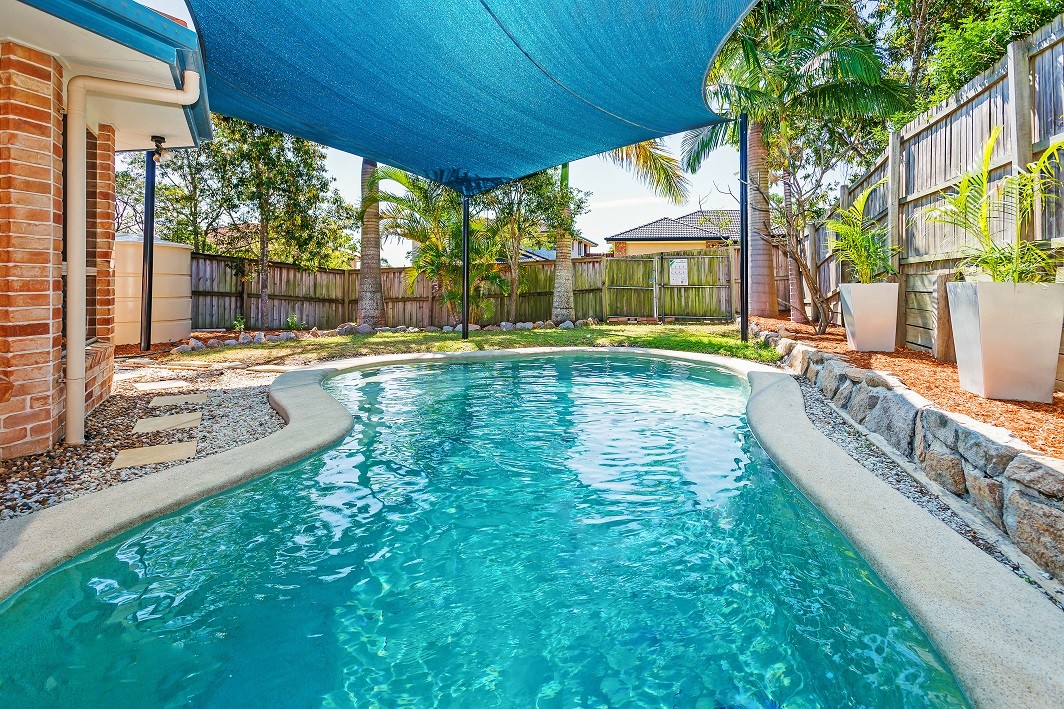 1 Picardi Close, Mansfield, QLD 4122