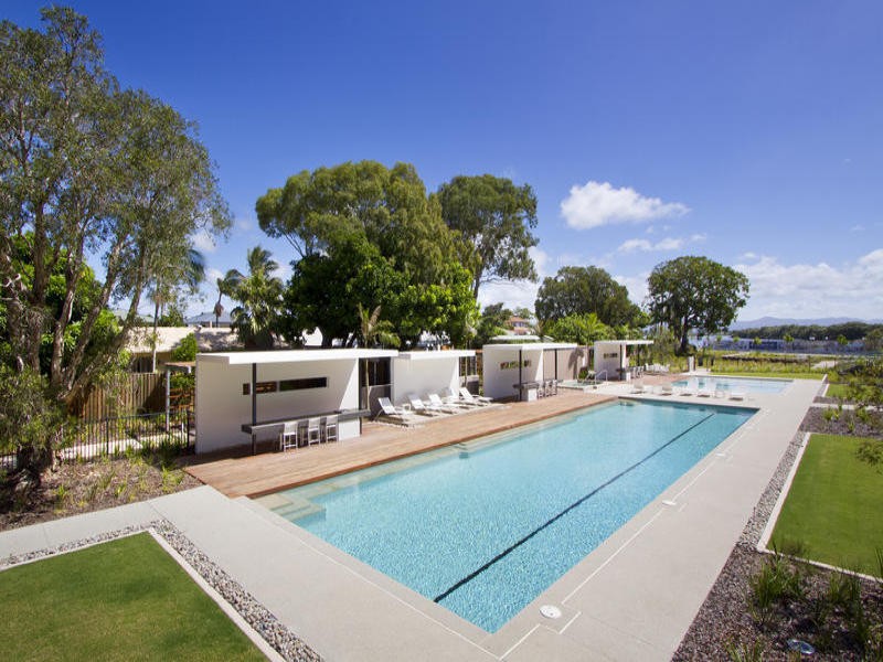 1404/1 Sunset Avenue, Paradise Point, QLD 4216