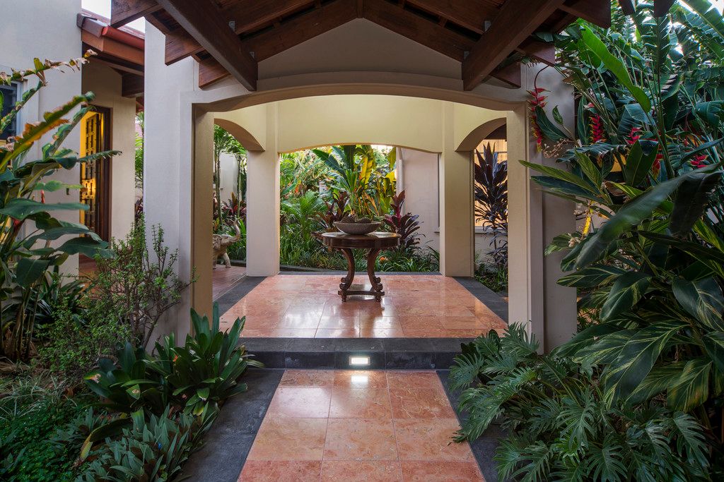 3183 Riverleigh Drive, Hope Island, QLD 4212