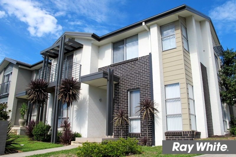 28 Stanley Avenue, Middleton Grange, NSW 2171