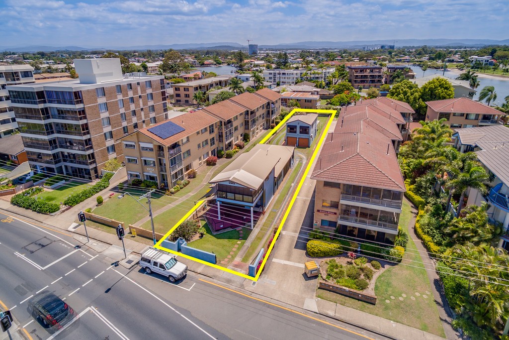 544 Marine Parade, Biggera Waters, QLD 4216