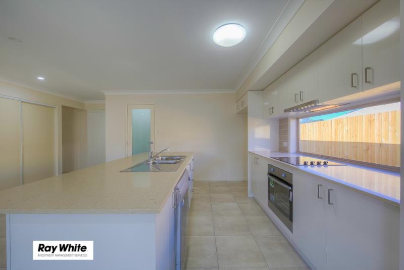 36 Hollyoak Crescent, Pimpama, QLD 4209