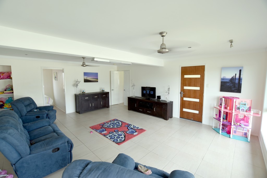 2 Illawong Court, Glen Eden, QLD 4680