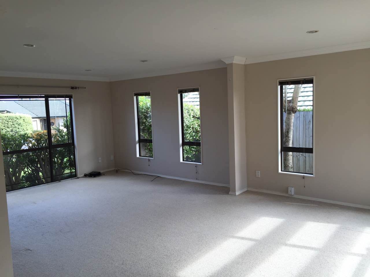 10 Pyrite Street, Westgate, Auckland