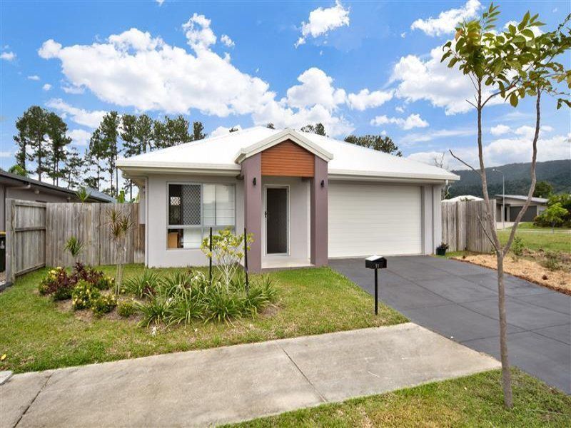 11 Murrinda Gardens, Trinity Park, QLD 4879
