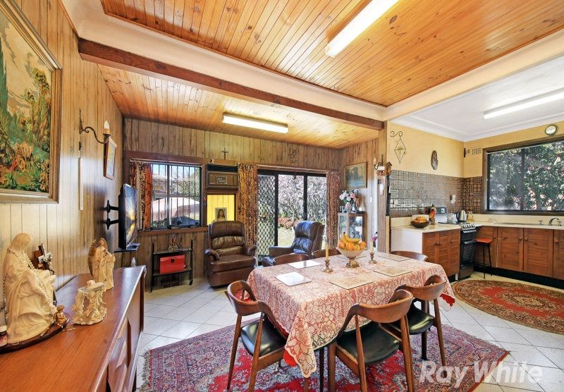 8 Victoria Road, Punchbowl, NSW 2196