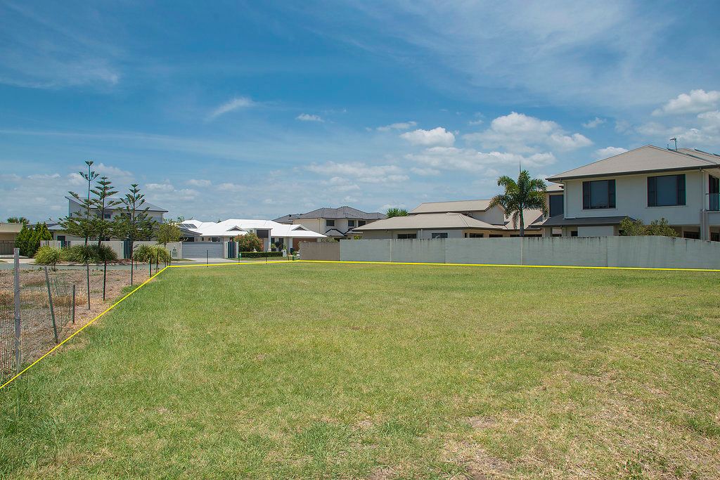 25 North Bank Court, Helensvale, QLD 4212