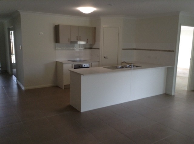 39 Trevean Drive, Kleinton, QLD 4352