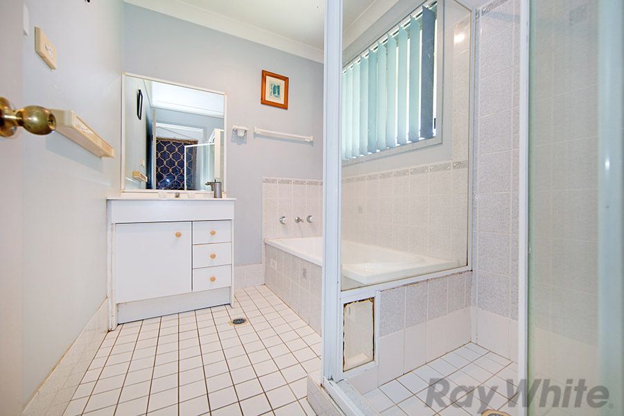 2 Jeremy Close, Budgewoi, NSW 2262