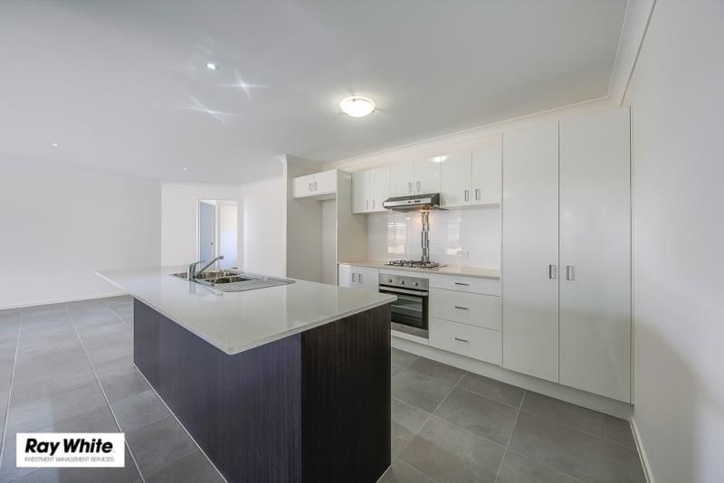 33 Matas Drive, Pimpama, QLD 4209