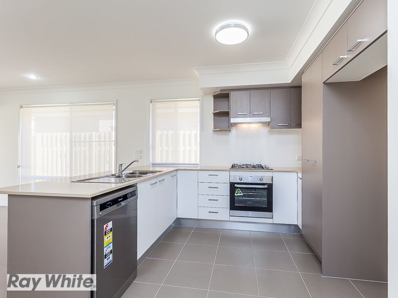 15 Stillwater Street, MANGO HILL, QLD 4509