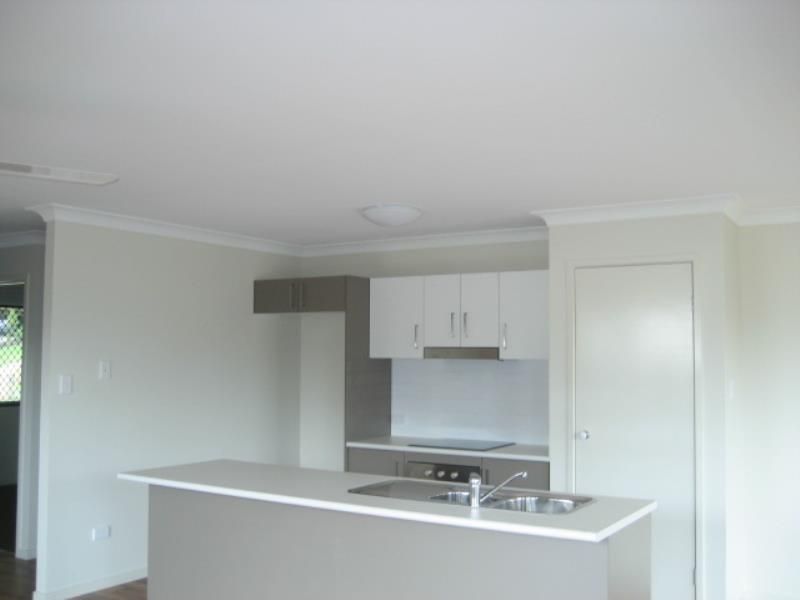 5 Heuer Close, GOODNA, QLD 4300