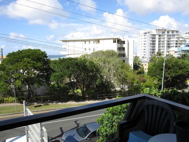Unit 2 "Moreton Sands", 10 Dingle Avenue, Kings Beach, QLD 4551