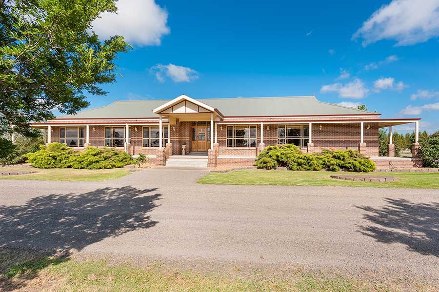 5 Lakeview Drive, Mickleham, VIC 3064