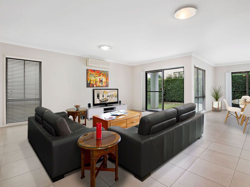 80/1 Celestial Court, Carina, QLD 4152