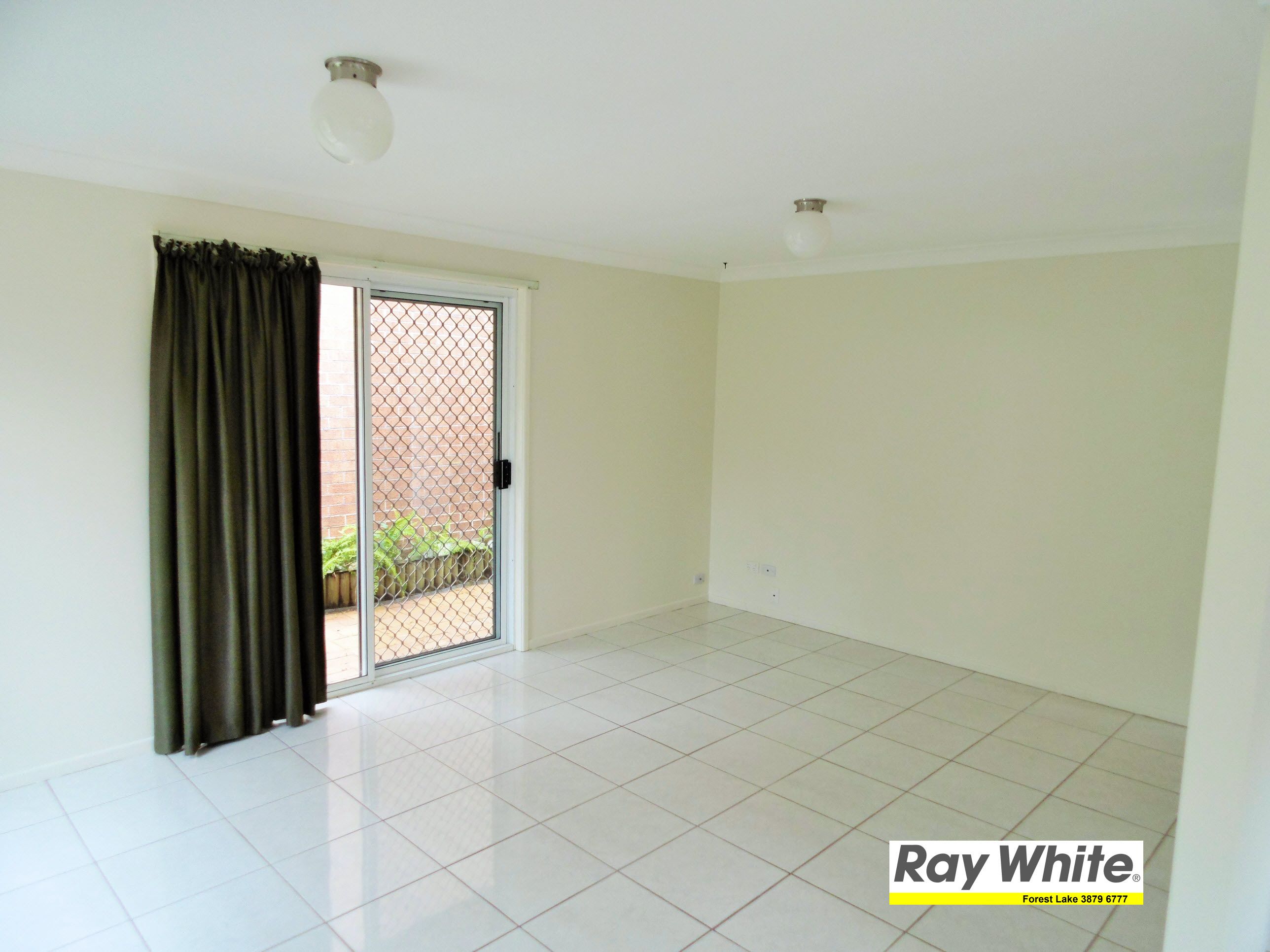 8 Cook Street, Forest Lake, QLD 4078