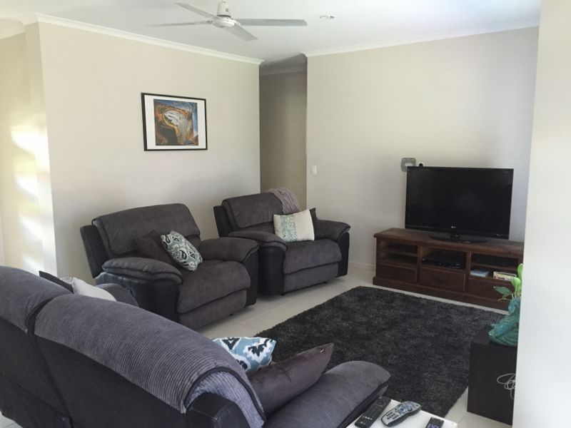 7 Tom Thumb Place, Yamba, NSW 2464