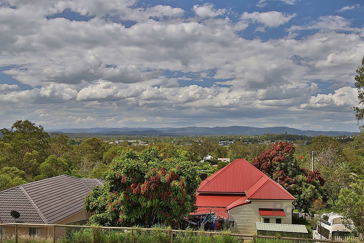 7 Hughes Lane, Blackstone, QLD 4304