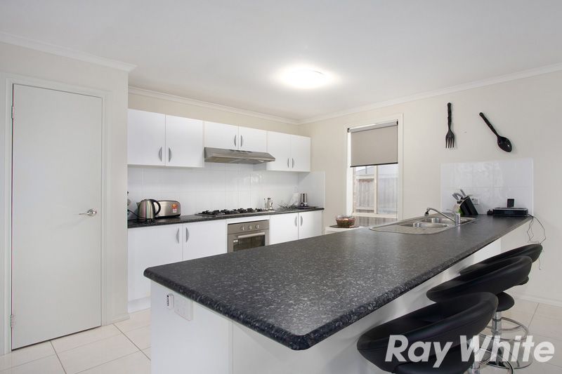 10 Arden Avenue, PAKENHAM, VIC 3810