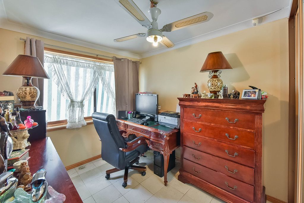 Bradbury, NSW 2560