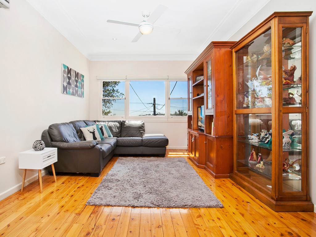 10 Kurri Street, Loftus, NSW 2232