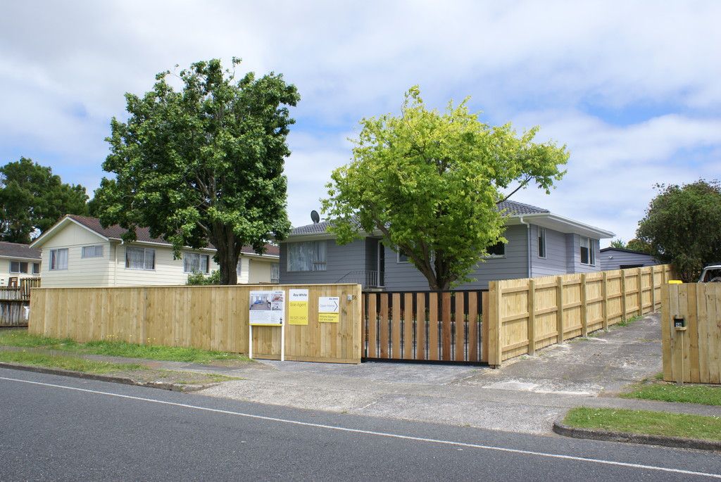 56 Hyperion Drive, Manurewa, Manukau City