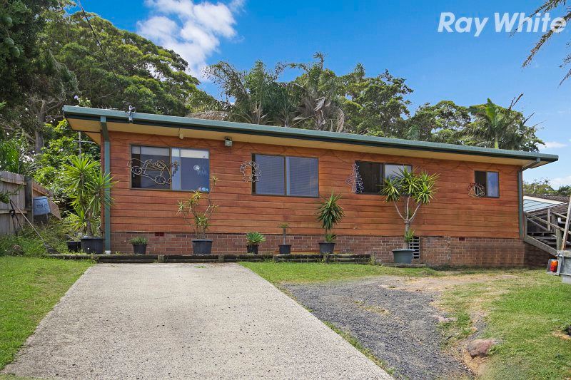 132 Henderson Road
