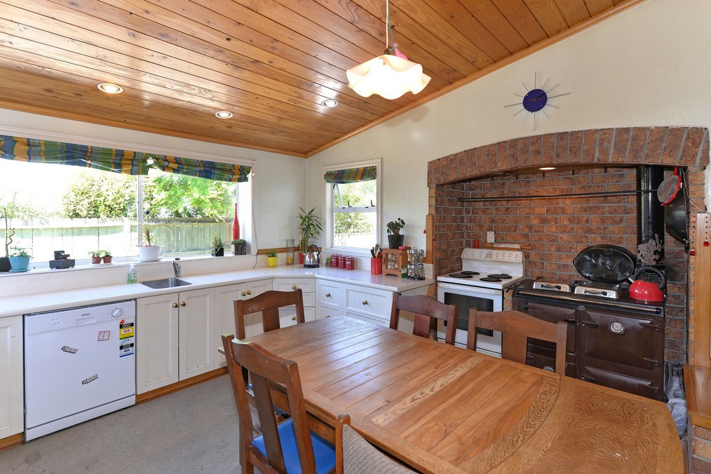 32 Waimea West Road, Brightwater, Tasman District