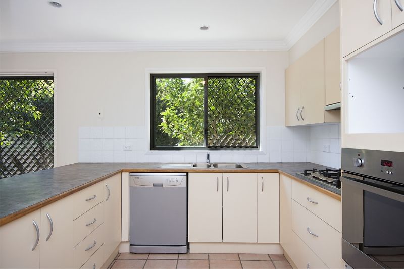 11 Beachside Way, Yamba, NSW 2464