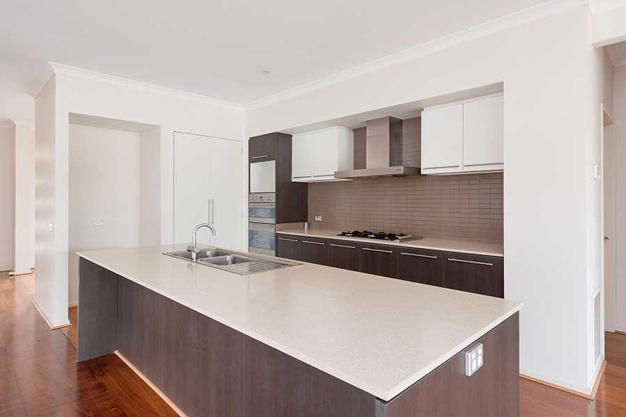 31 Cleveland Drive, Craigieburn, VIC 3064