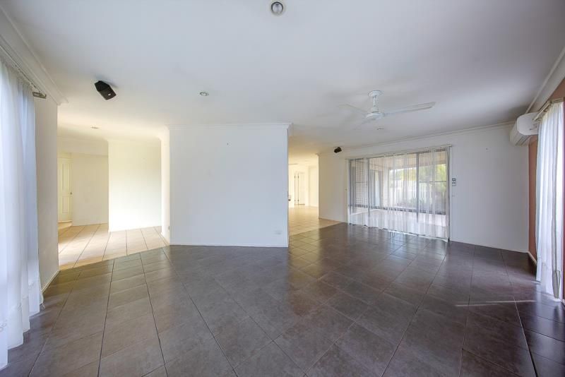 4 Calvary Crescent, Boondall, QLD 4034
