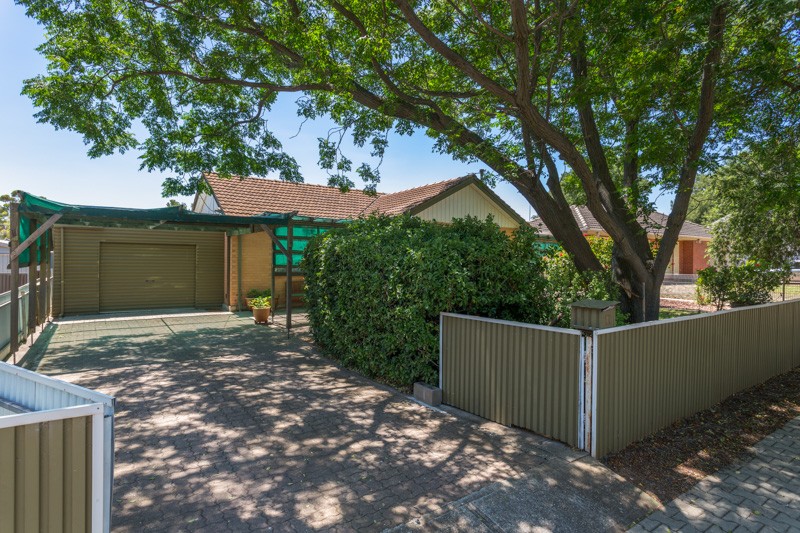 17 Mosterton Road, Elizabeth Park, SA 5113